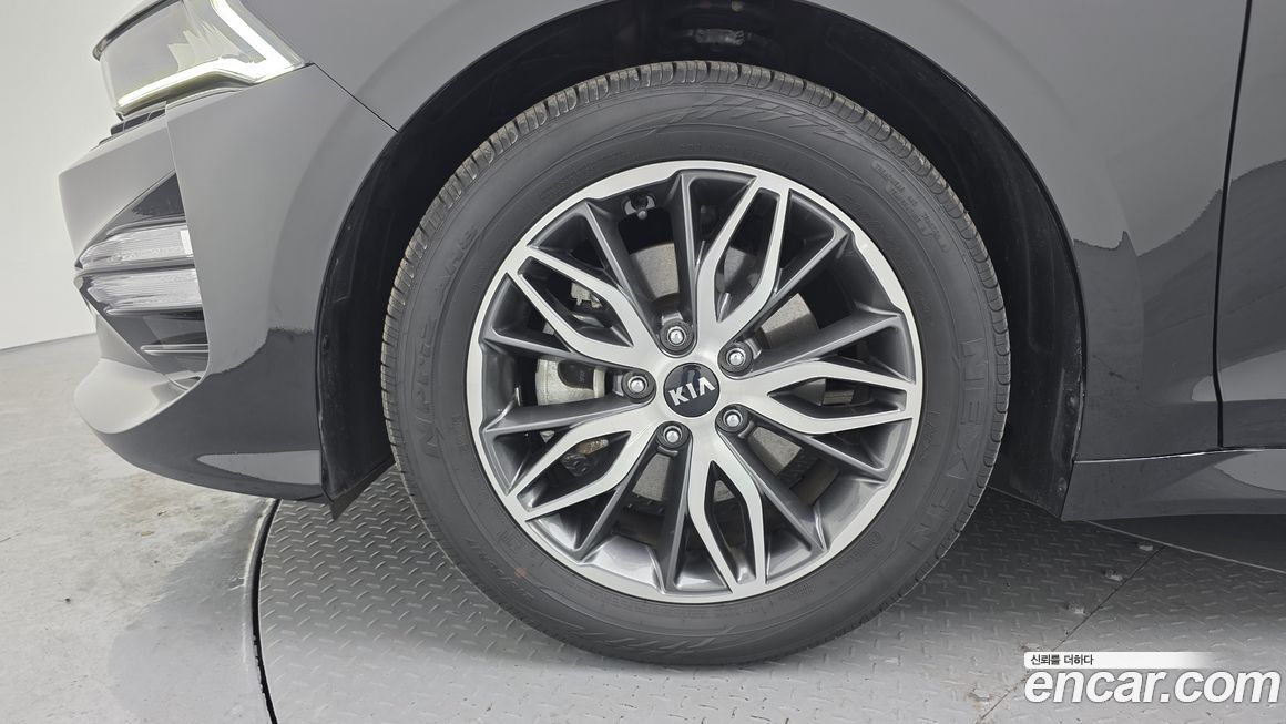 Kia K5 2021