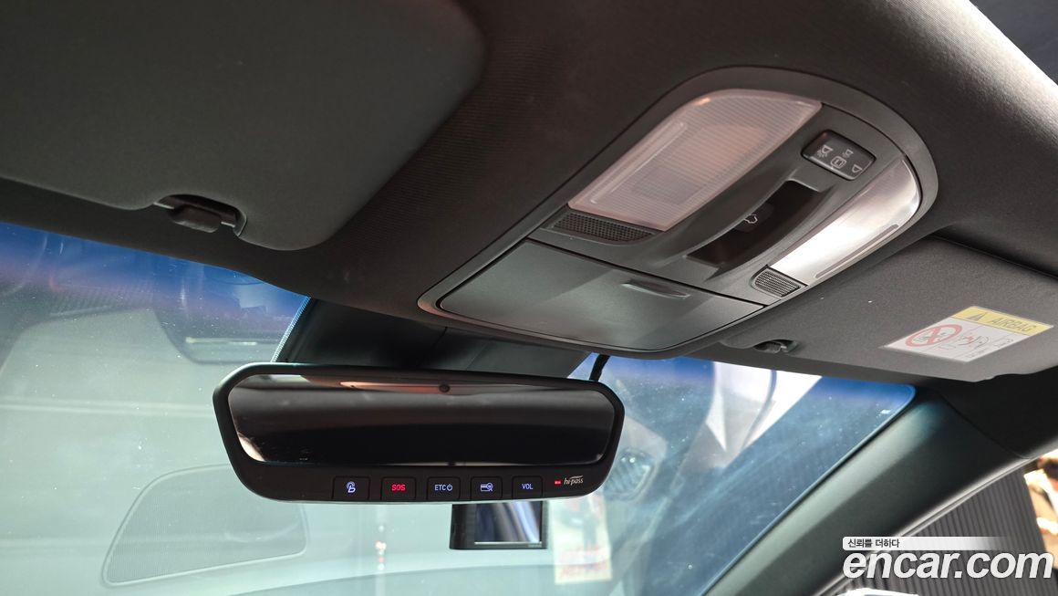 Hyundai Veloster 2021