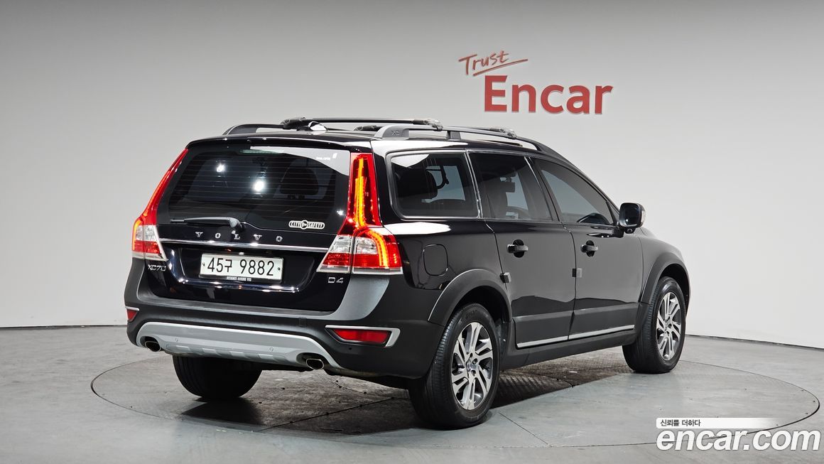 Volvo XC70 2015