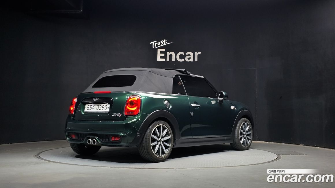 Mini Cooper Convertible 2017