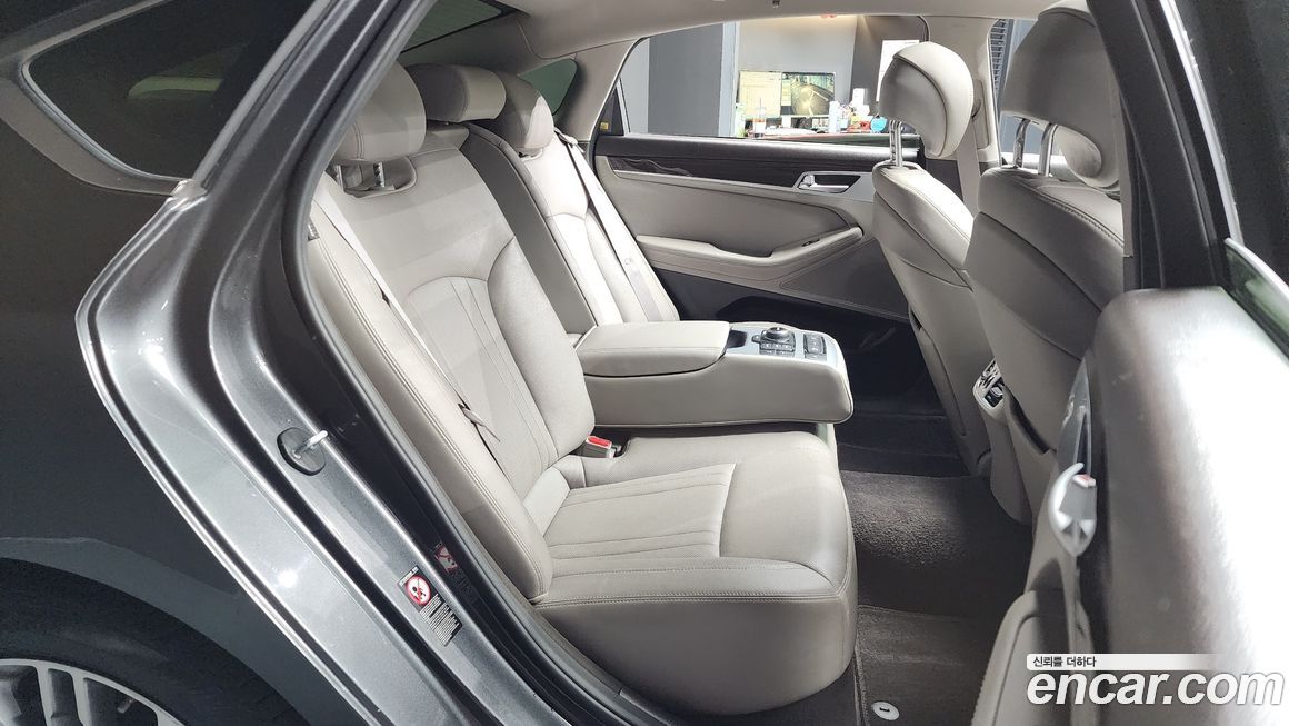 Genesis G80 2018