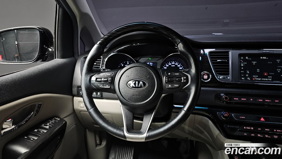 Kia Canival 2019