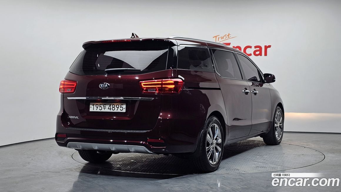 Kia Canival 2020