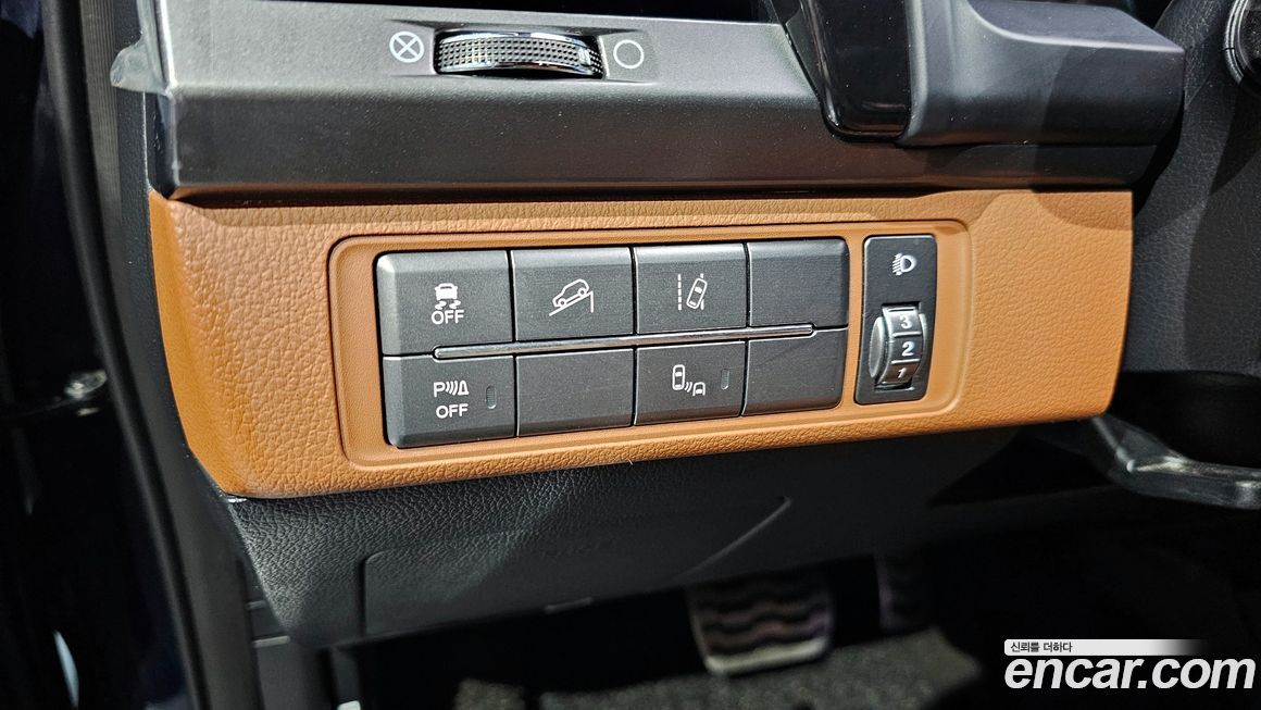 KG_Mobility_Ssangyong Rexton 2020