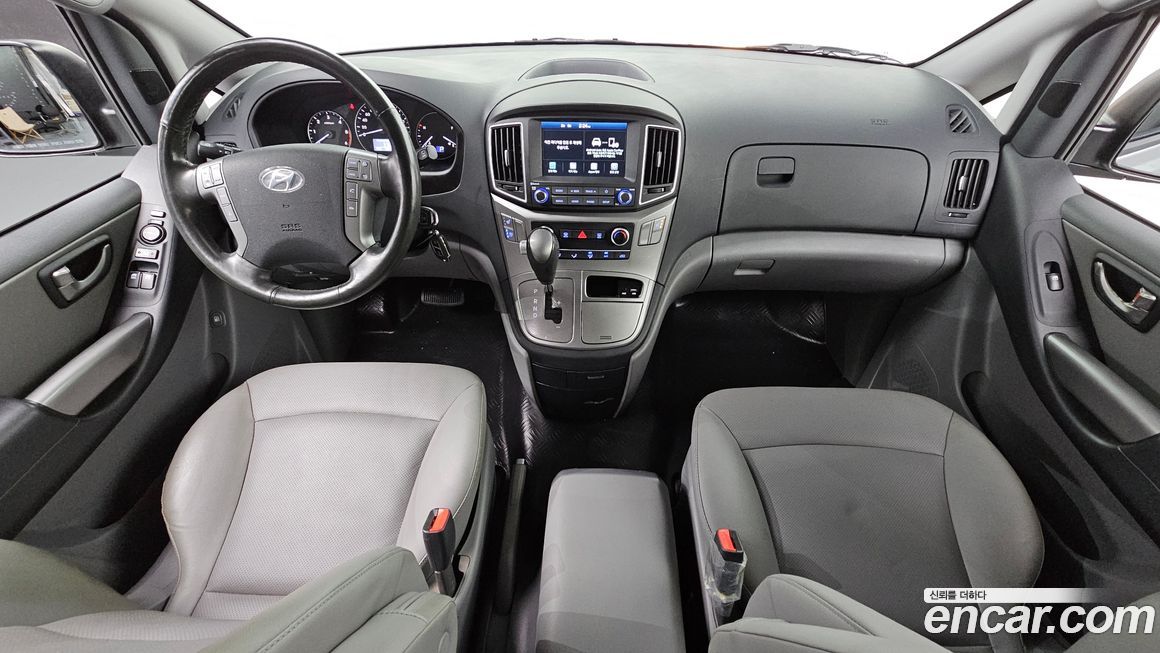 Hyundai Starex 2021