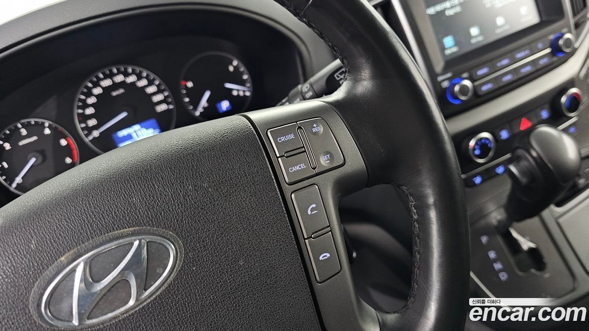 Hyundai Starex 2021