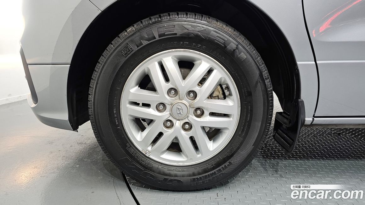 Hyundai Starex 2021