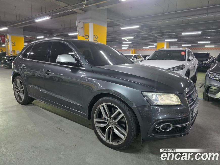 Audi SQ5 2015
