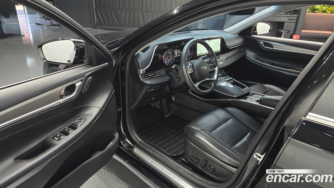 Hyundai Grandeur 2020