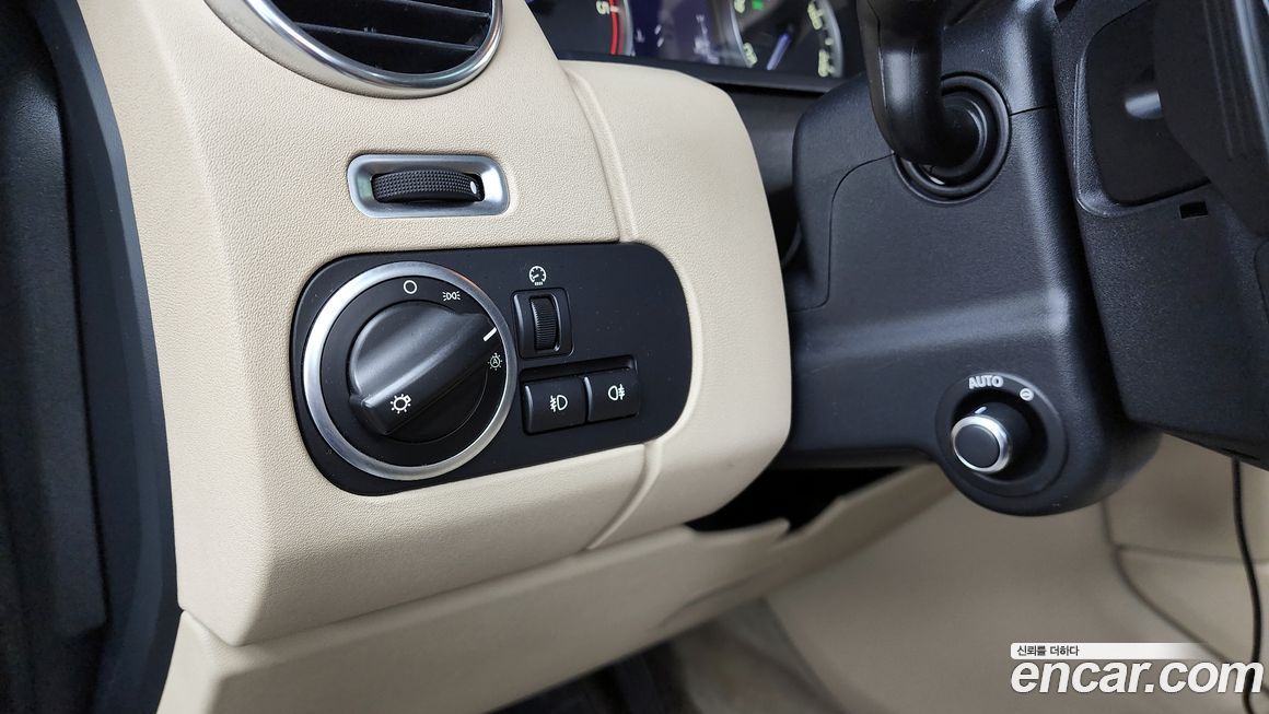 Land Rover Discovery 2016