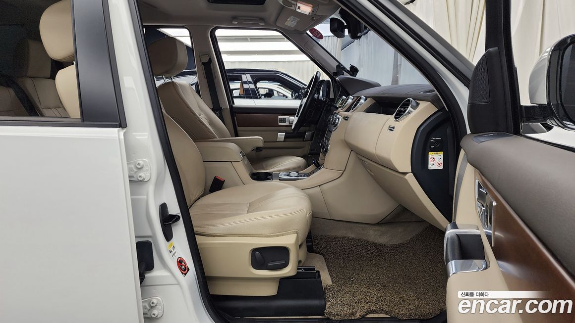 Land Rover Discovery 2016