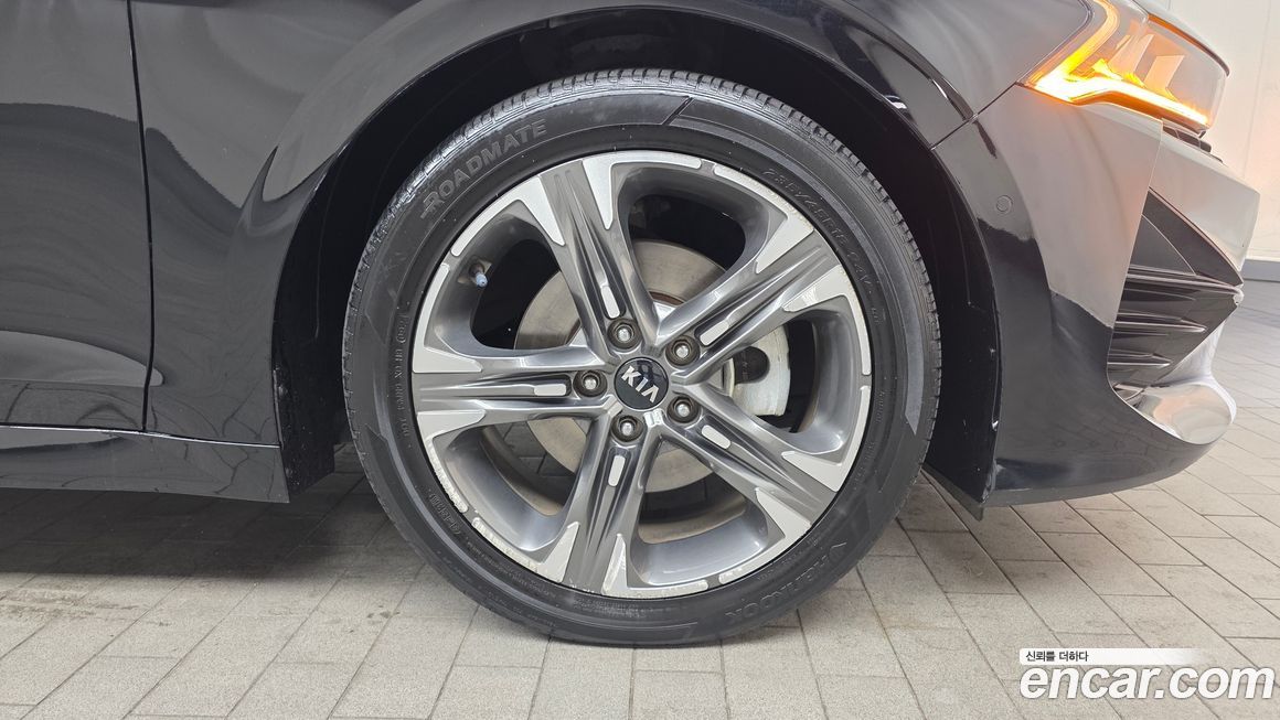 Kia K5 2021