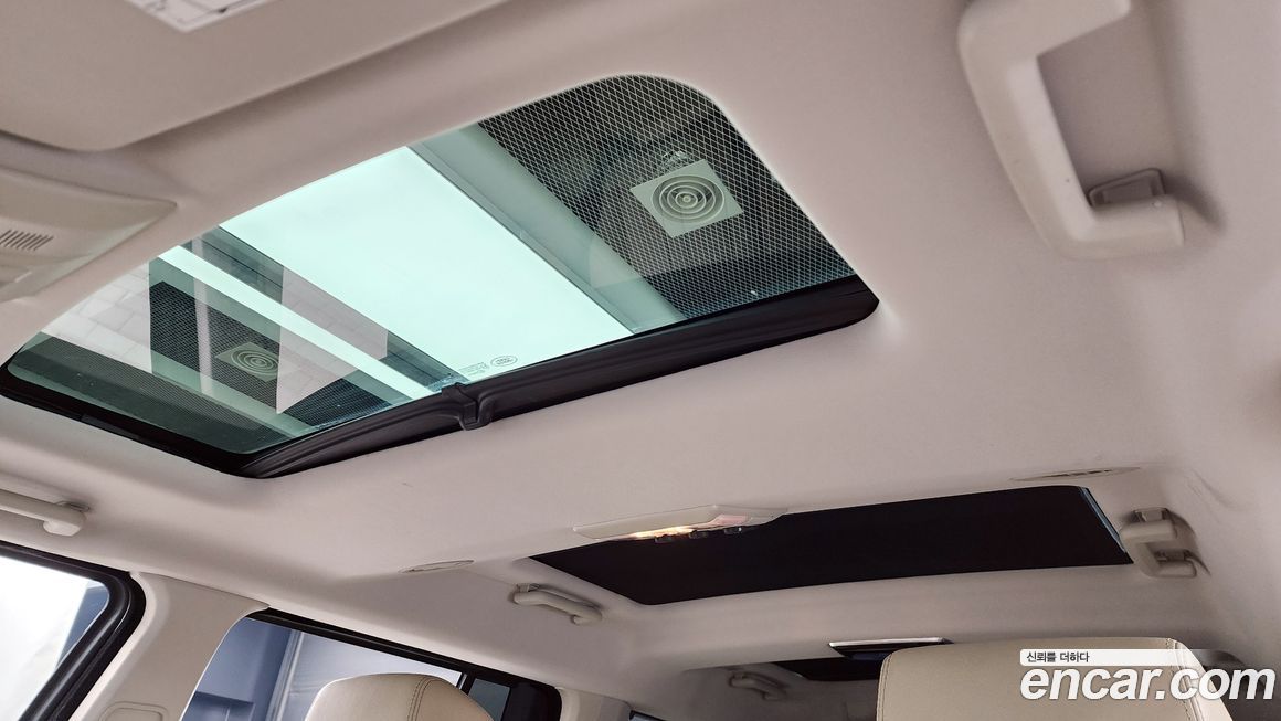 Land Rover Discovery 2016