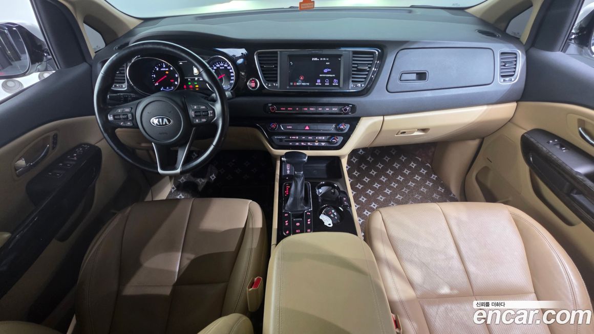 Kia Canival 2019