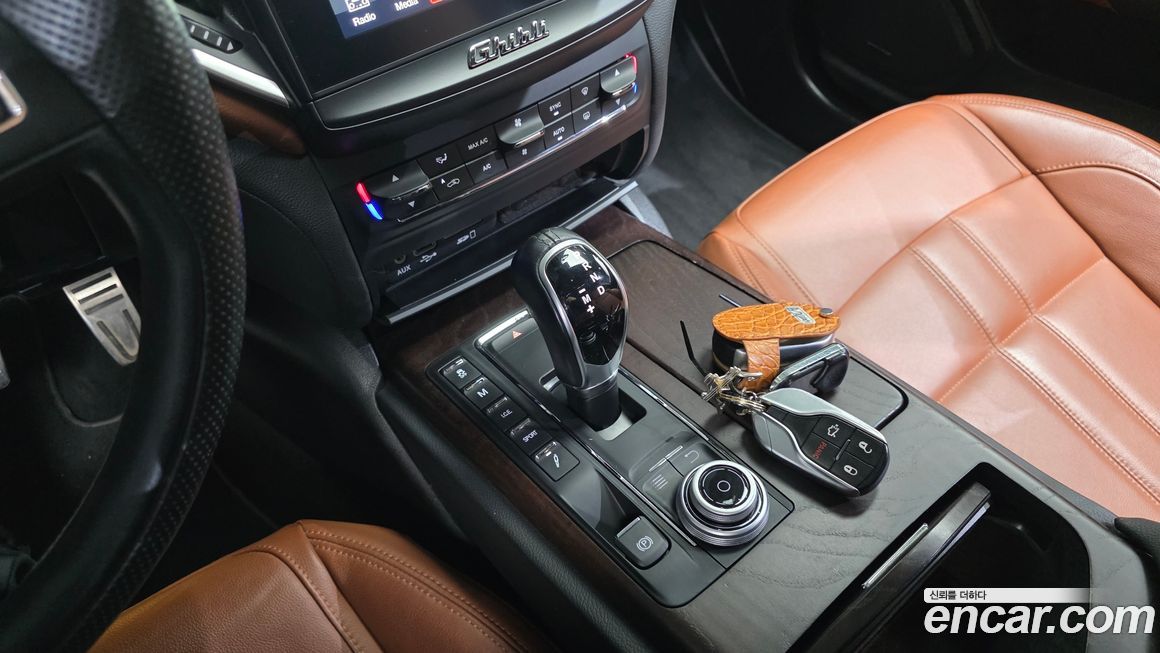 Maserati Ghibli 2017