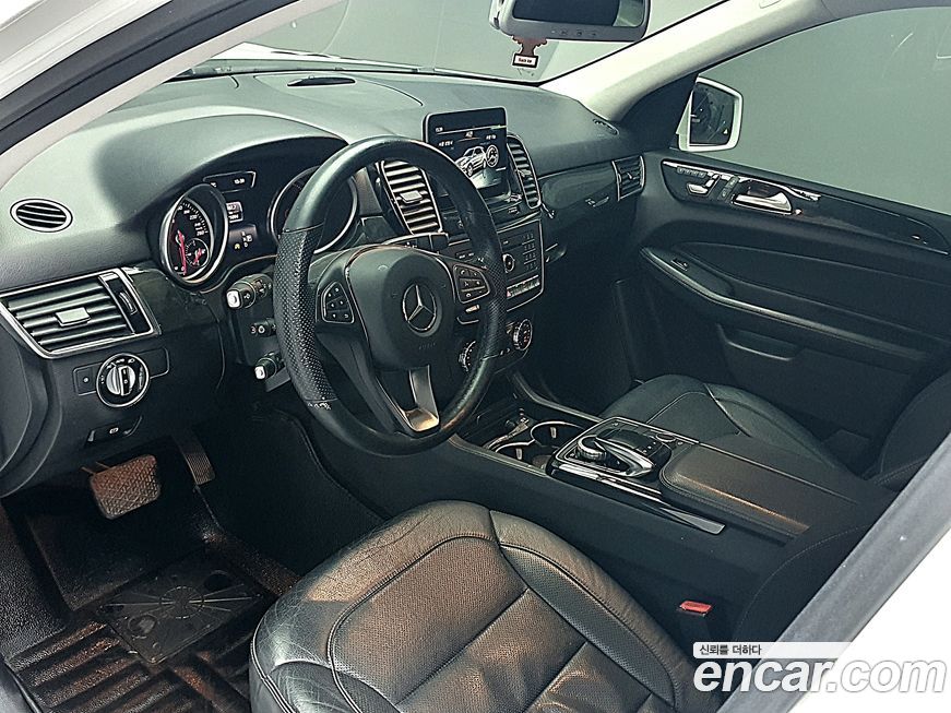 Mercedes-Benz GLE-Class 2016