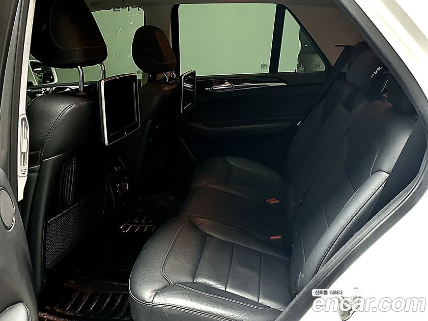 Mercedes-Benz GLE-Class 2016