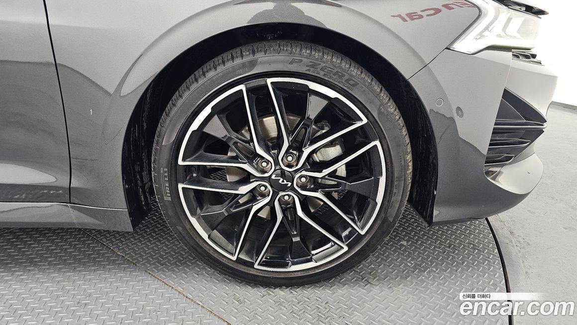 Kia K5 2023