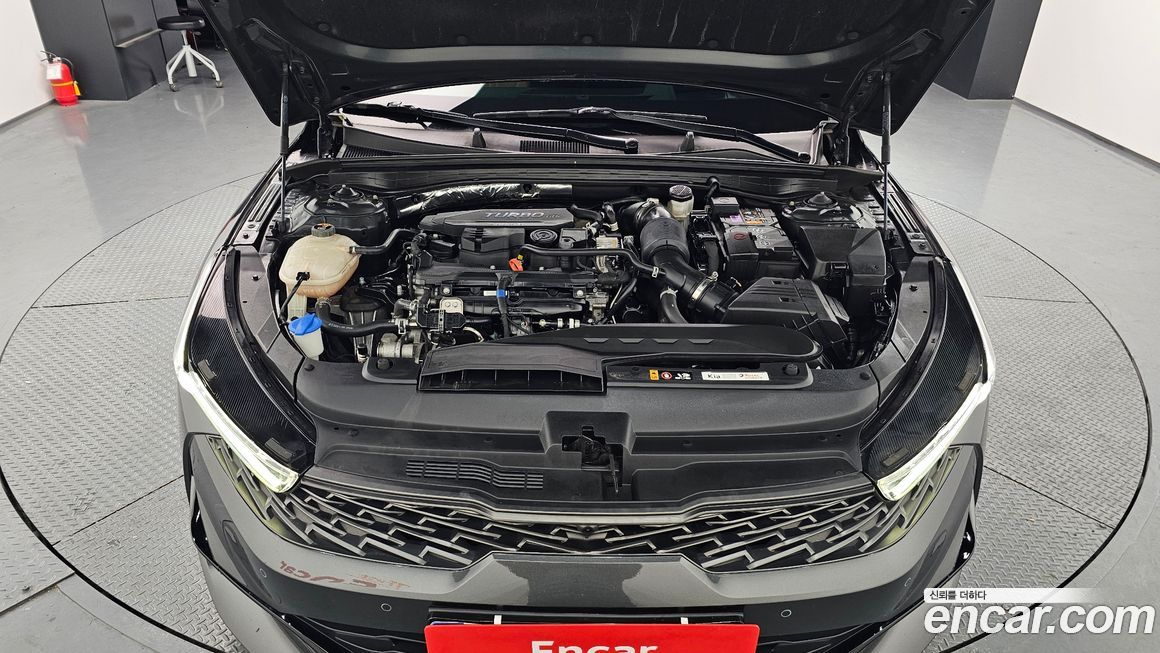 Kia K5 2023