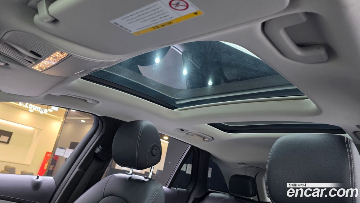 Mercedes-Benz GLC-Class 2019