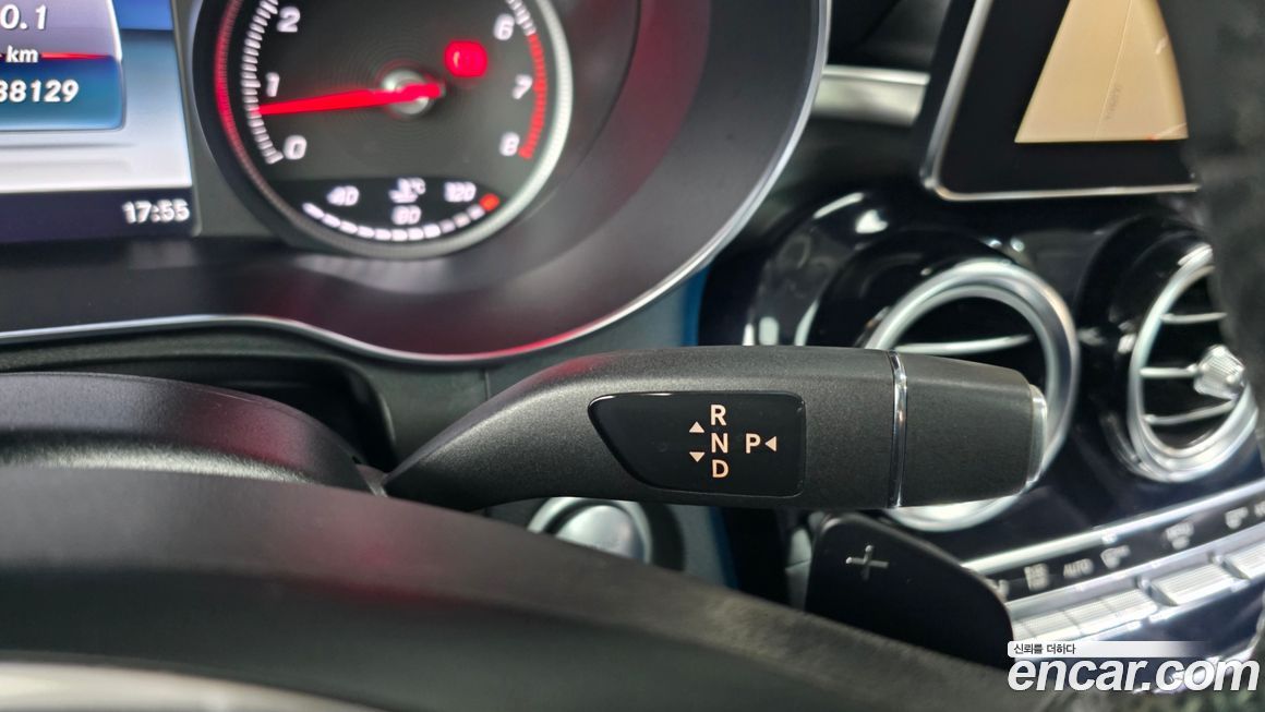 Mercedes-Benz GLC-Class 2019