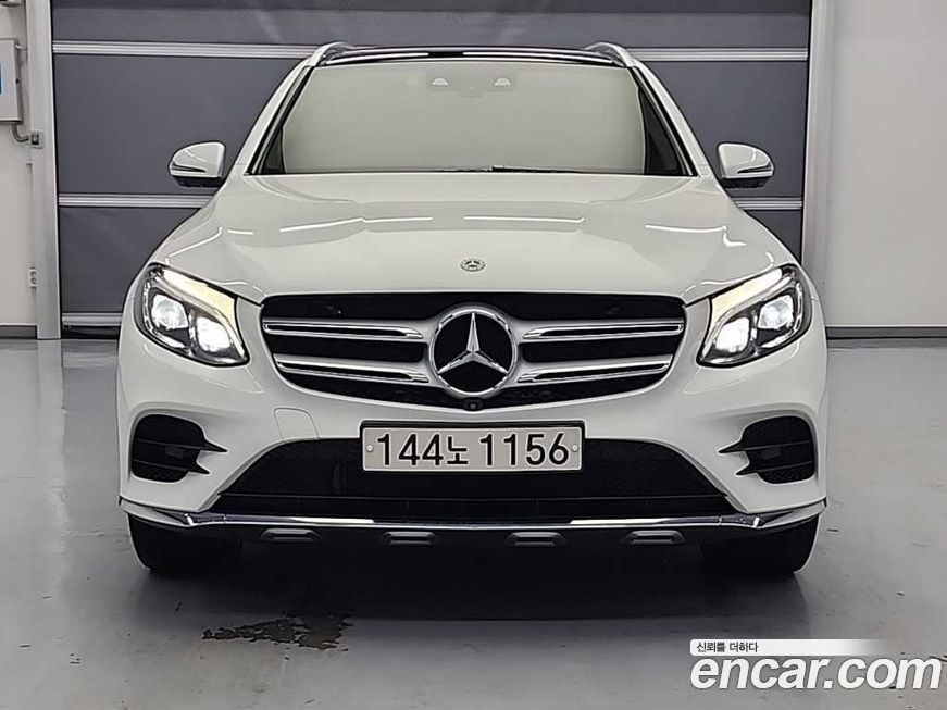 Mercedes-Benz GLC-Class 2019
