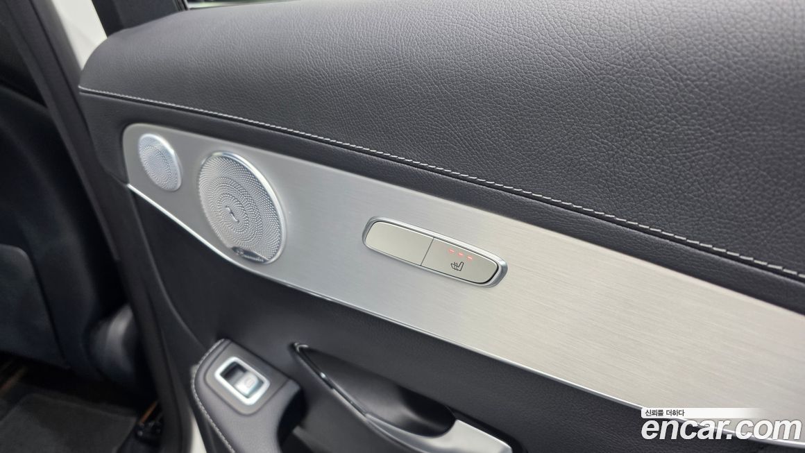 Mercedes-Benz GLC-Class 2019