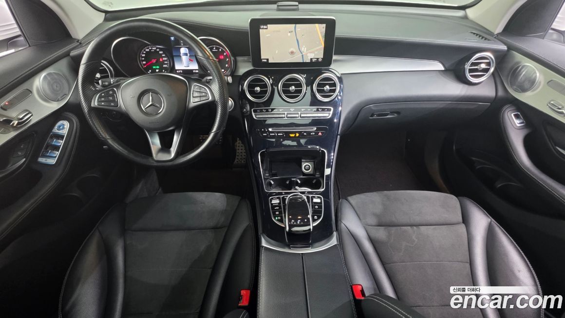 Mercedes-Benz GLC-Class 2019