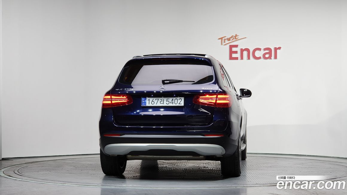 Mercedes-Benz GLC-Class 2019