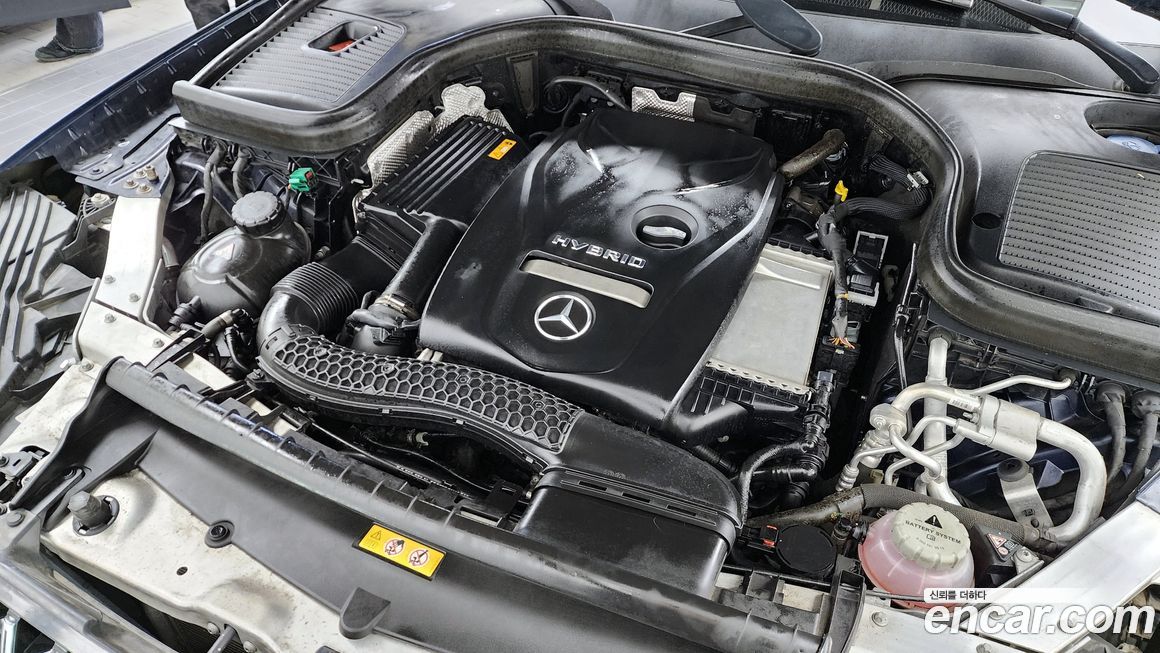 Mercedes-Benz GLC-Class 2019