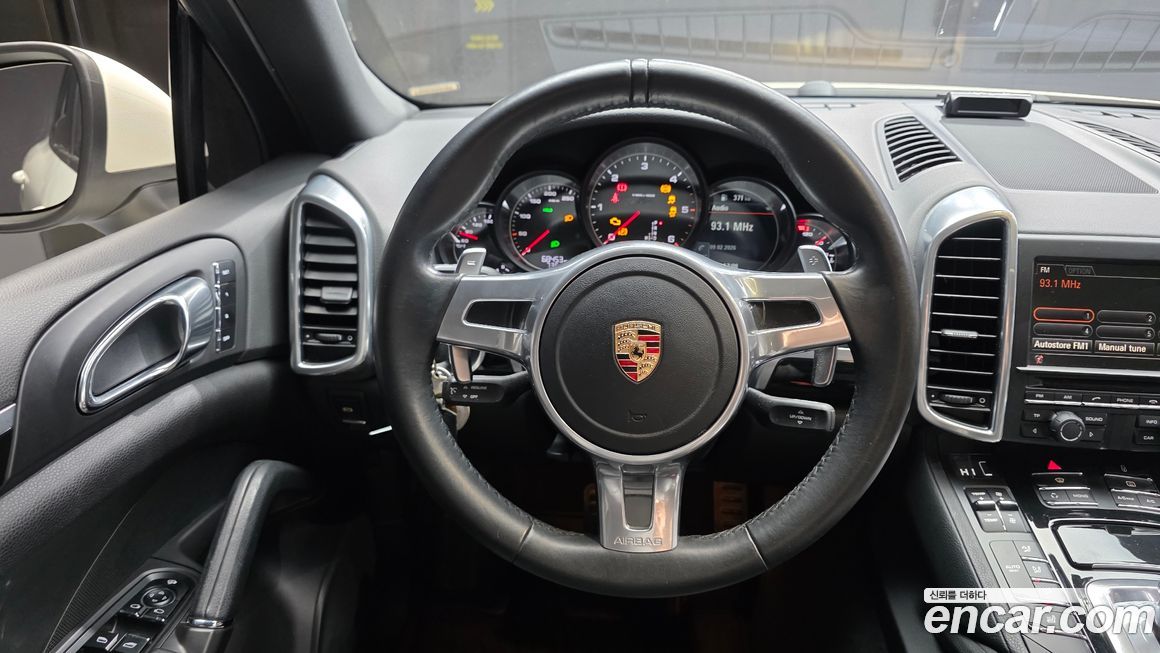 Porsche Cayenne 2012