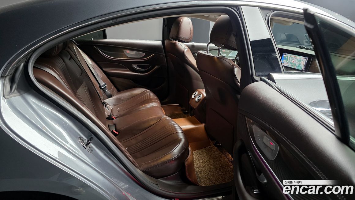 Mercedes-Benz CLS-Class 2020