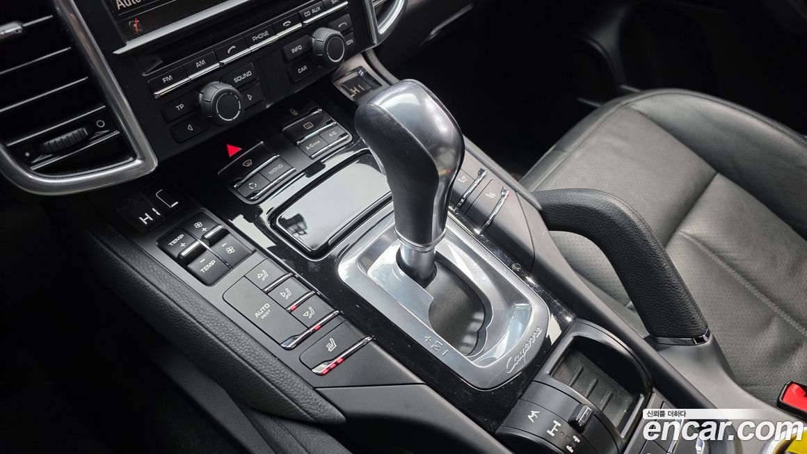 Porsche Cayenne 2012