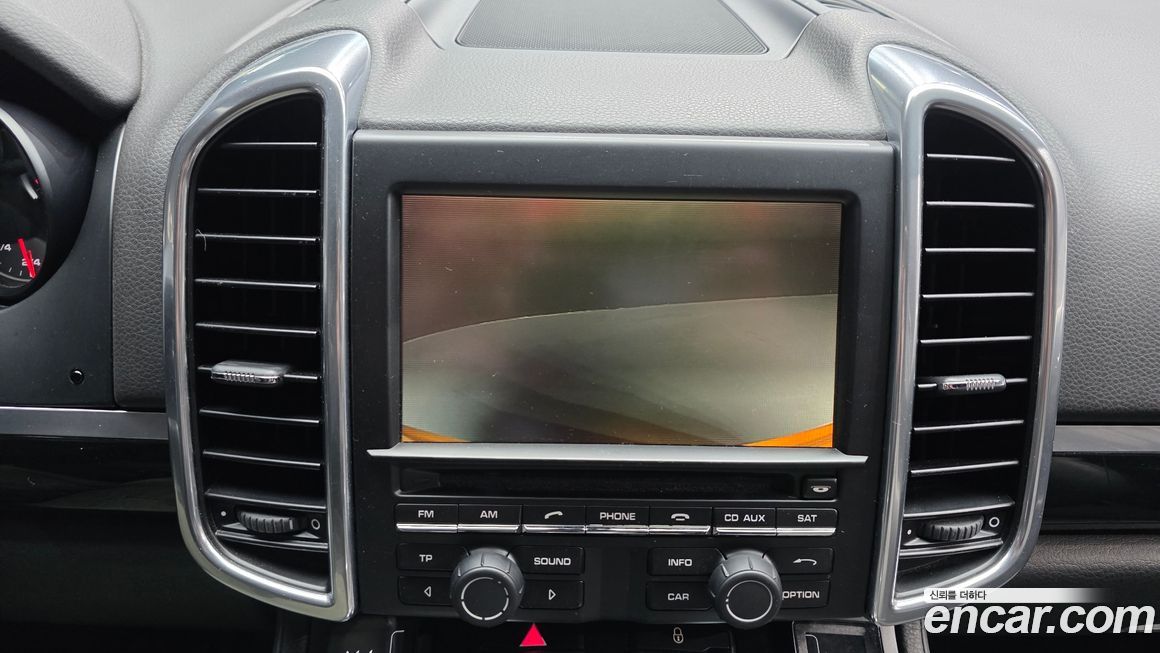 Porsche Cayenne 2012