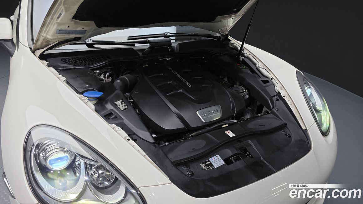 Porsche Cayenne 2012