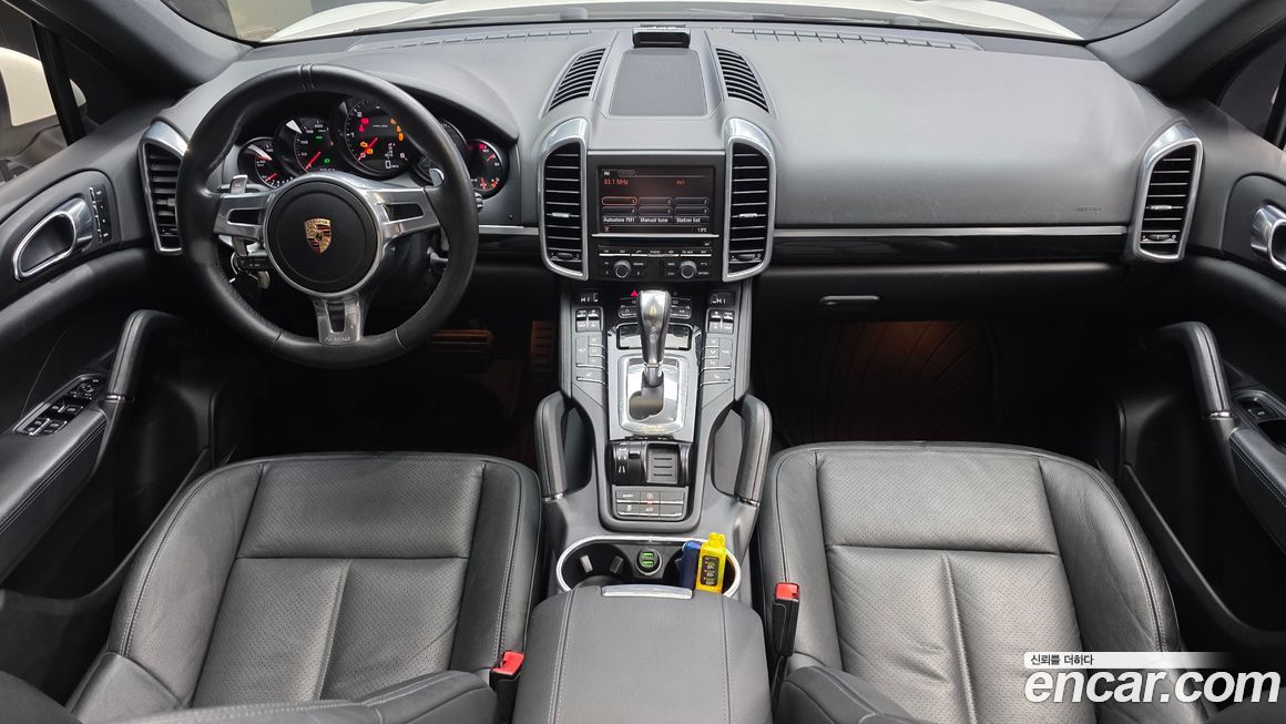 Porsche Cayenne 2012