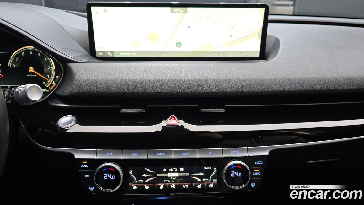 Genesis G80 2022
