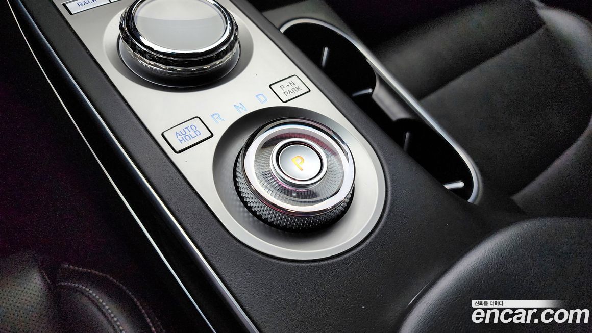 Genesis GV70 2022