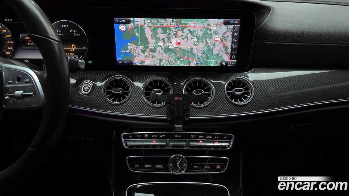 Mercedes-Benz CLS-Class 2020