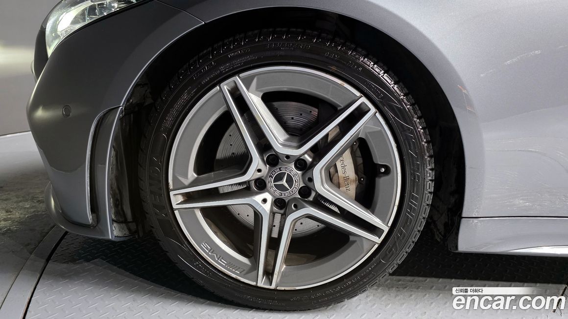 Mercedes-Benz CLS-Class 2020