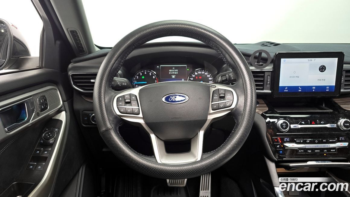 Ford Explorer 2021