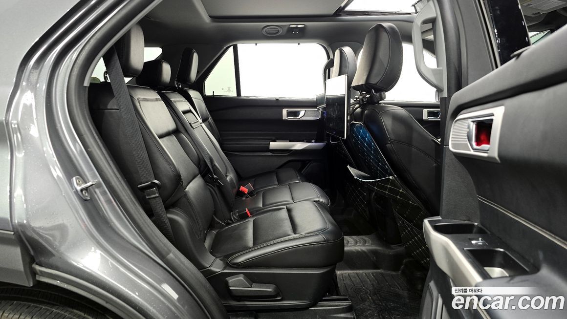 Ford Explorer 2021