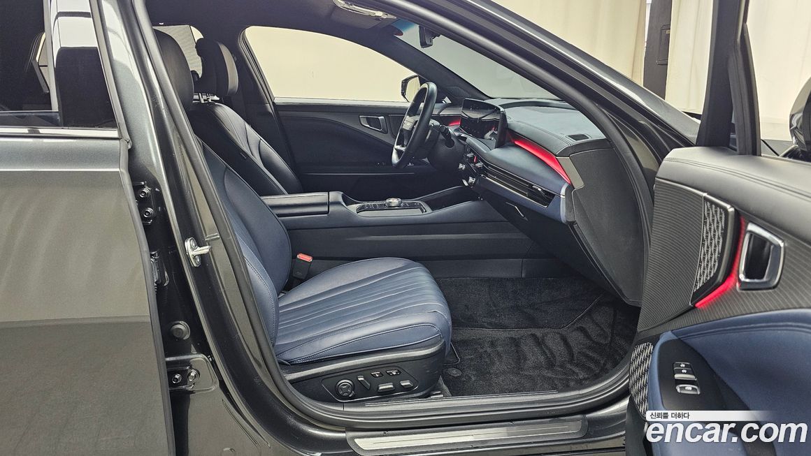 Kia K8 2025
