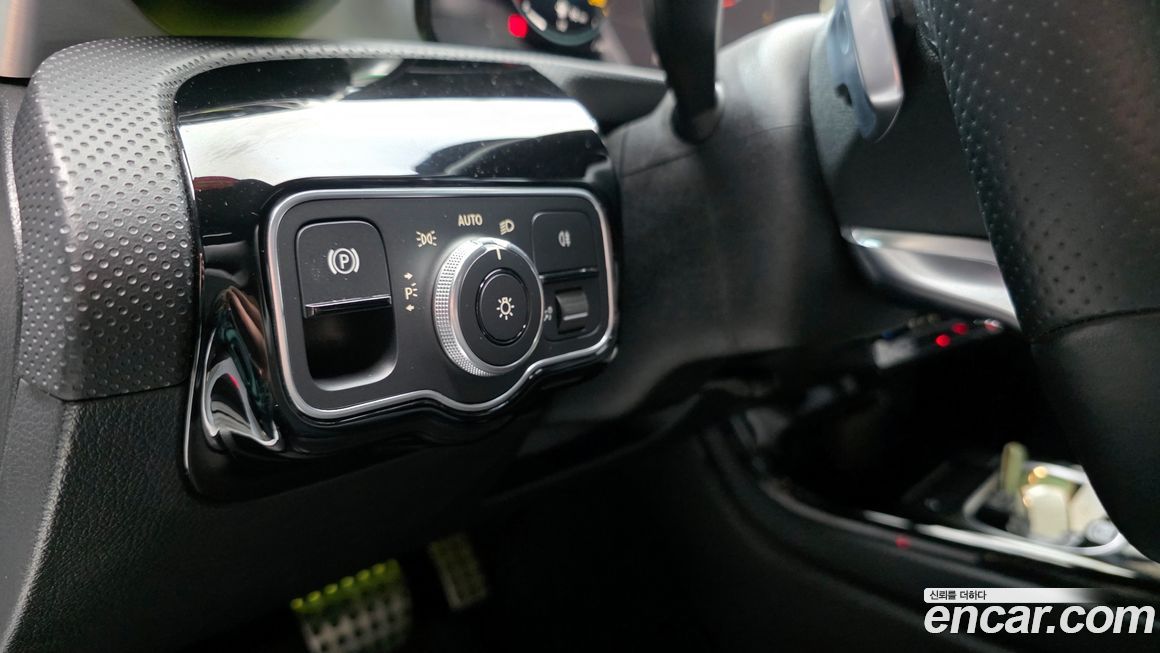 Mercedes-Benz CLA-Class 2023