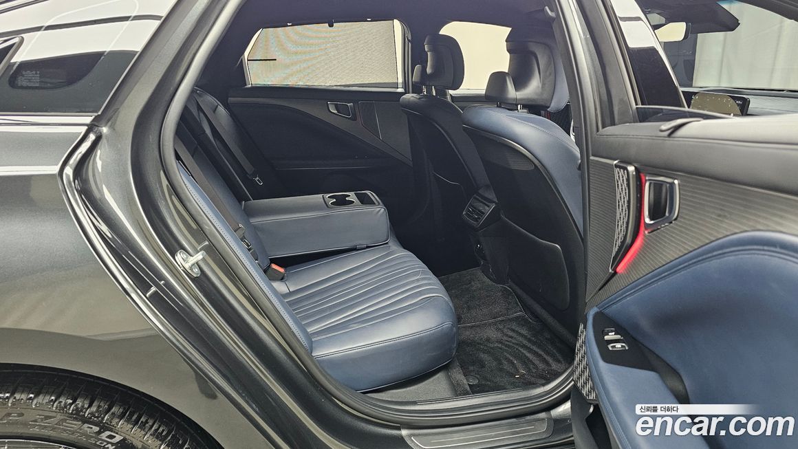 Kia K8 2025