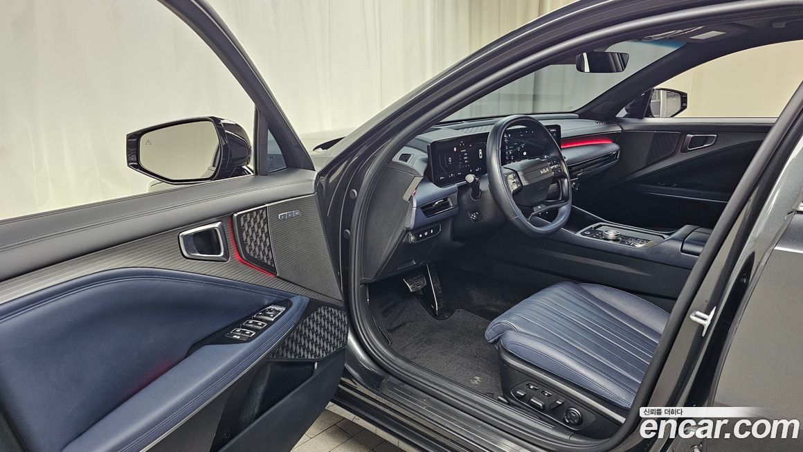 Kia K8 2025