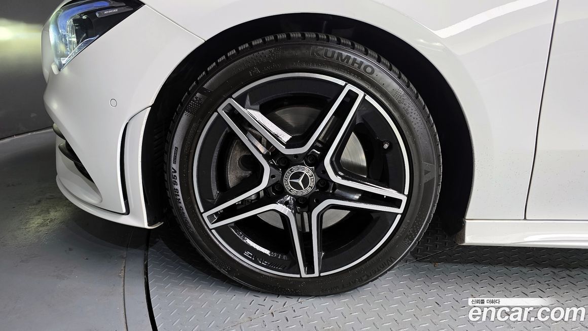 Mercedes-Benz CLA-Class 2023