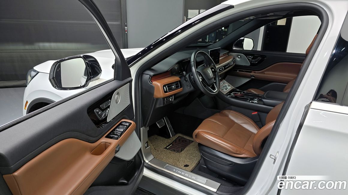 Lincoln Aviator 2021