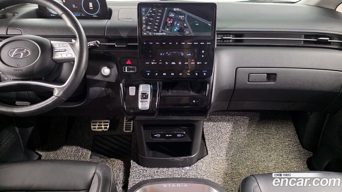 Hyundai Staria 2022