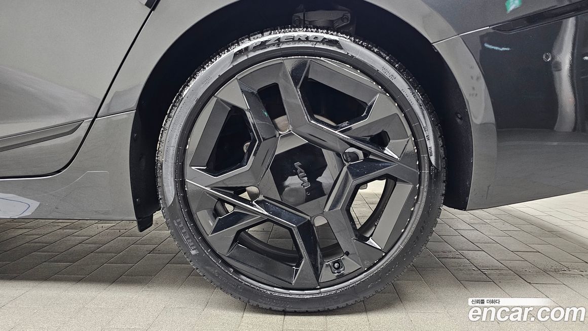 Kia K8 2025